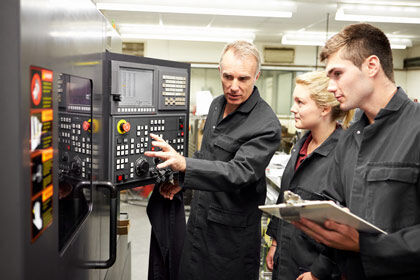 CNC Programmierer:in Drehen/Fräsen mit Sinumerik 840D